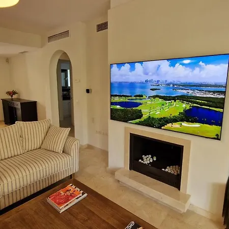 Apartment Golf And Beach Marbella