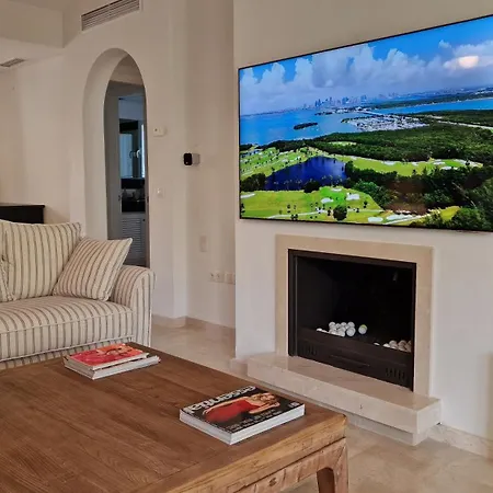 Golf And Beach * מארבלה